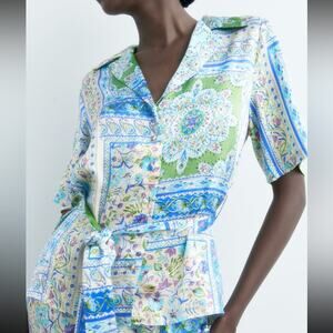 NWT Zara Belted Print Blouse.